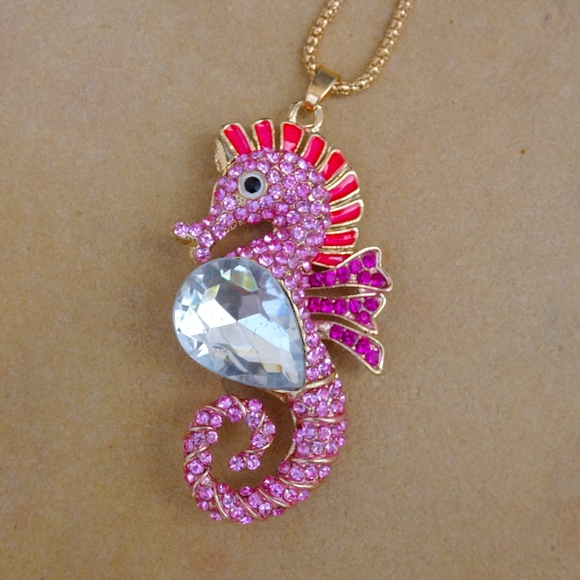 Pink Rhinestone Jewel Seahorse Summer Beach Ocean Statement Necklace - Picture 5 of 8
